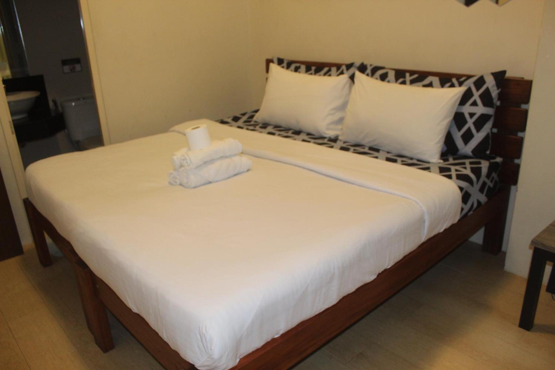 Condo 1 Palm Tree Across Naia T3 Pasay Exteriör bild